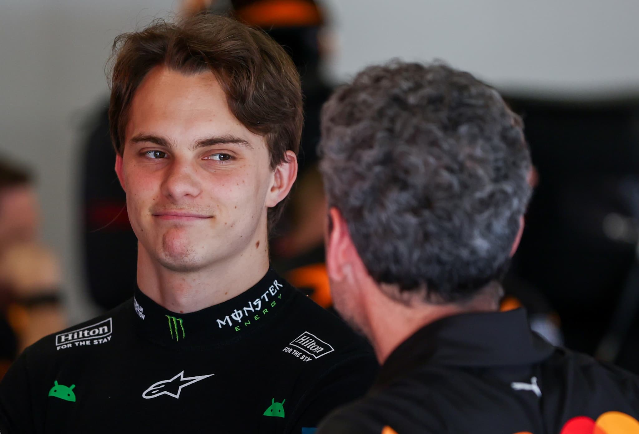 F1: McLaren broni strategii pit stopów, ale rozumie nerwy Piastriego