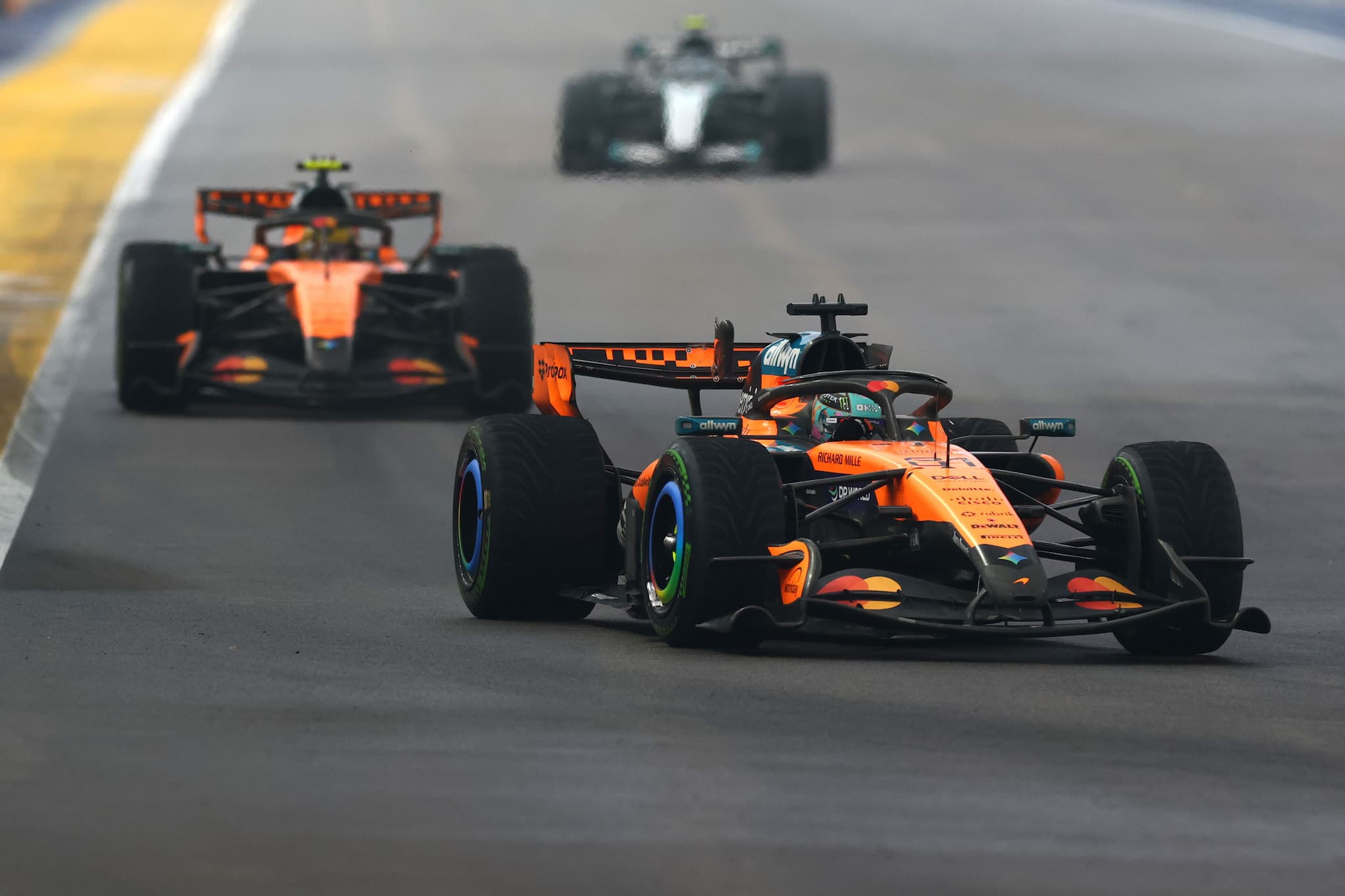 Sędziowie łagodnie potraktowali Norrisa i Lindblada | F1
