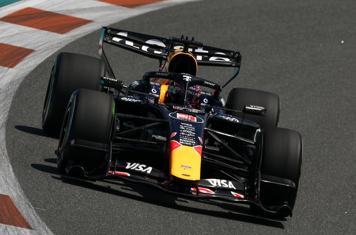 F1: Red Bull ma niesamowite skrzydło na wzór Ferrari. Dużo poprawek na GP Miami