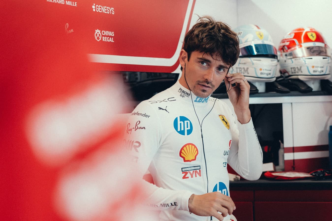 Leclerc dostał surową karę po wyścigu F1 w Miami. Verstappen również ukarany