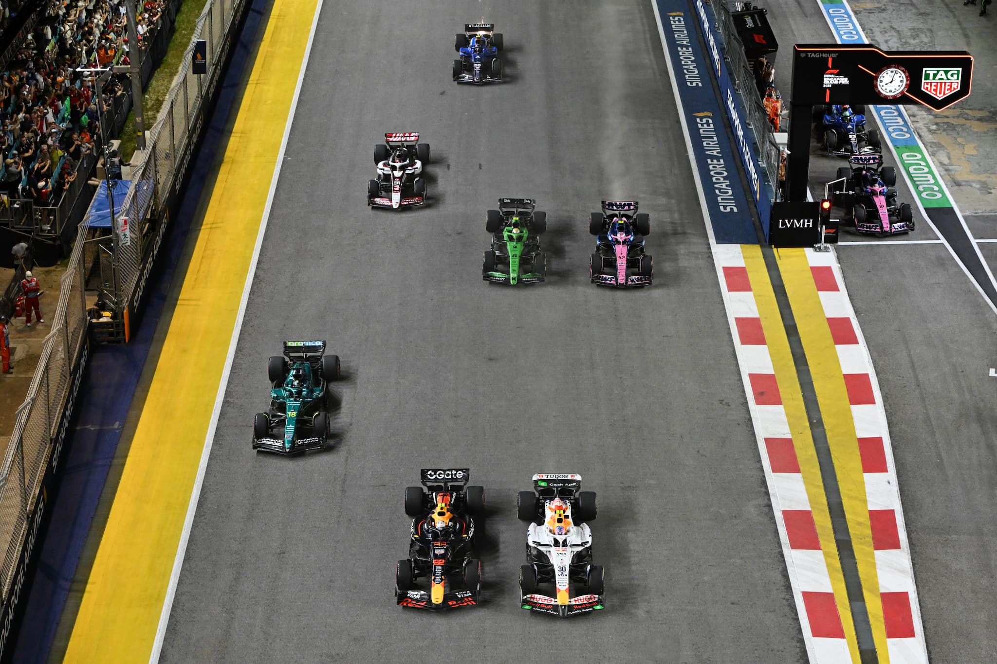 Ostatni sprint w sezonie F1. Rozkład jazdy GP Singapuru 2026 (transmisja i godziny)